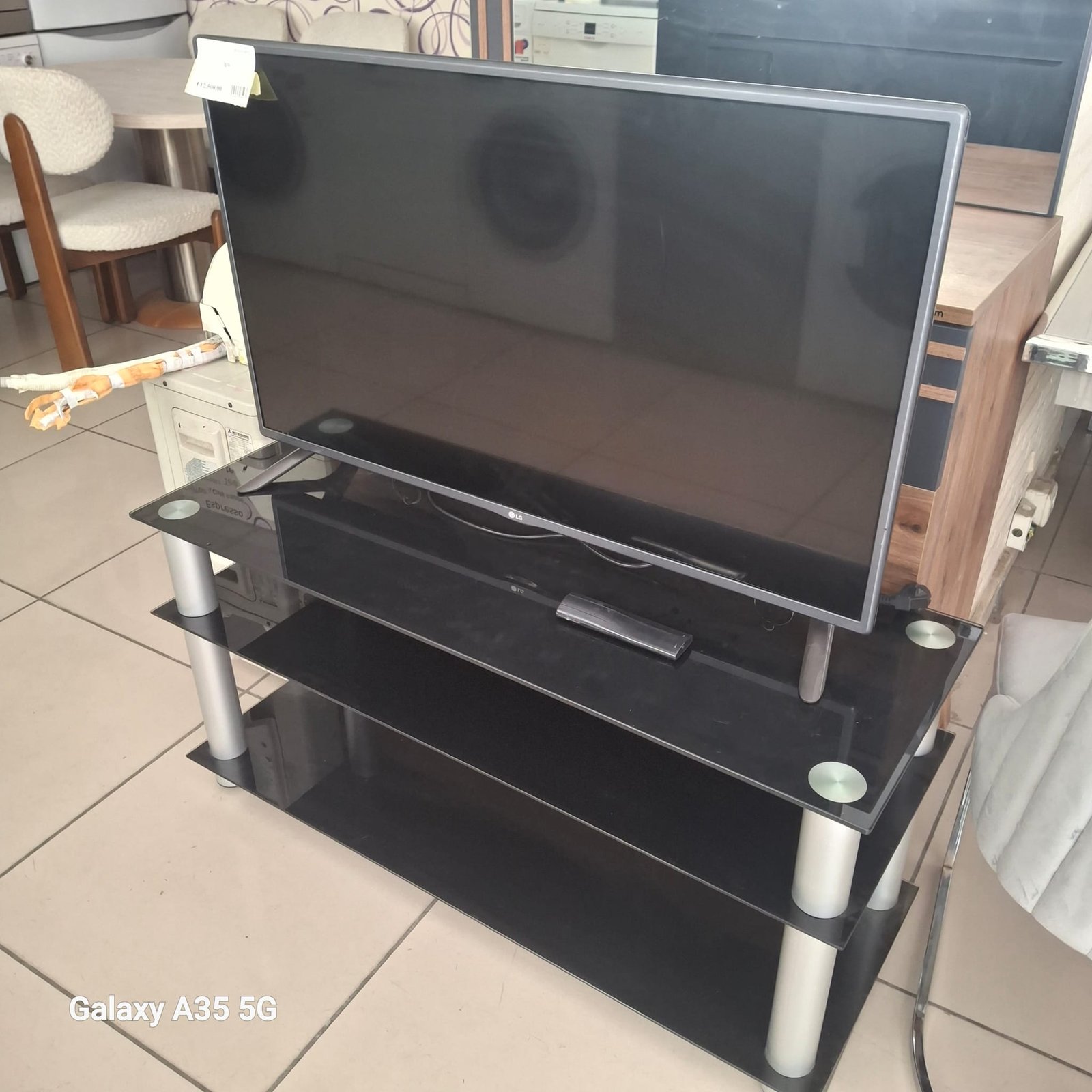 lg marka 102 ekran tv